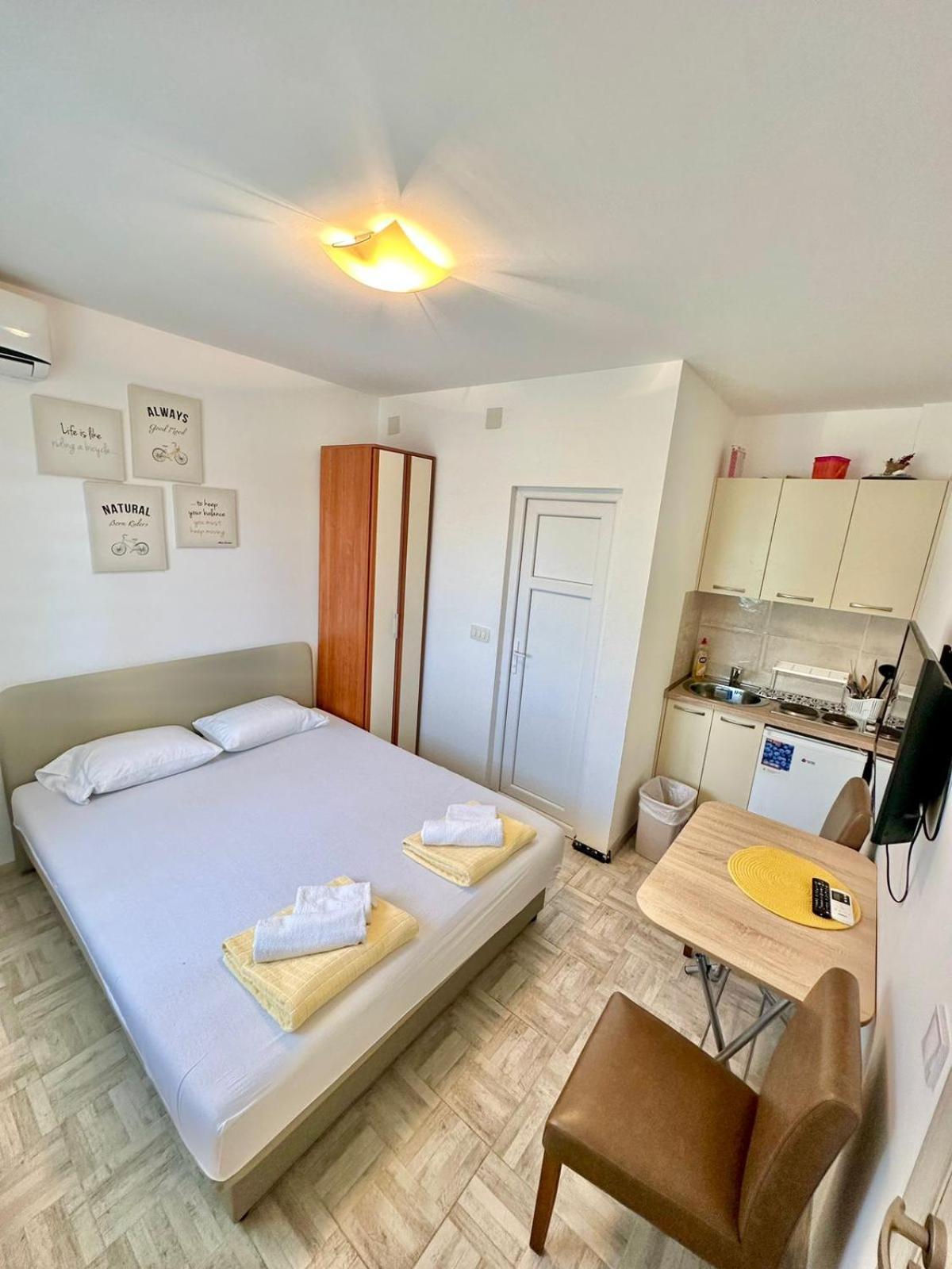 Montenegrina Apartment Budva Ngoại thất bức ảnh