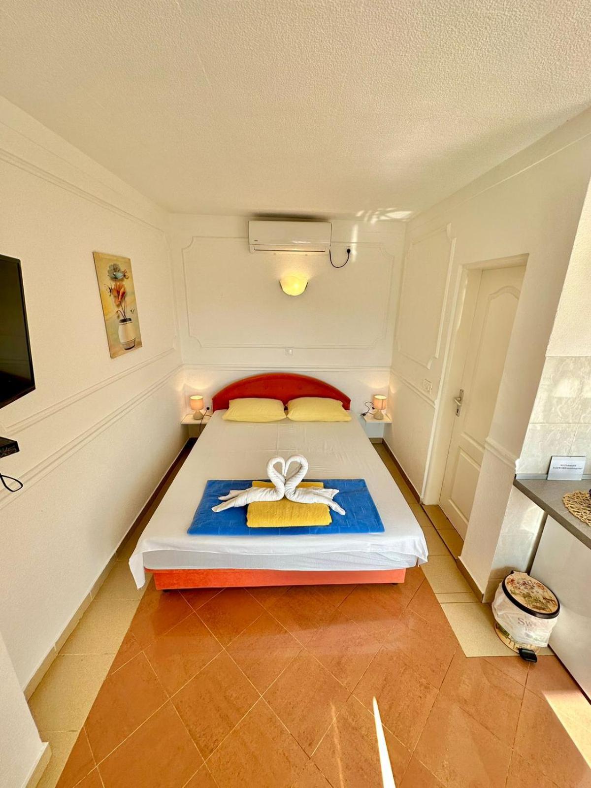 Montenegrina Apartment Budva Ngoại thất bức ảnh