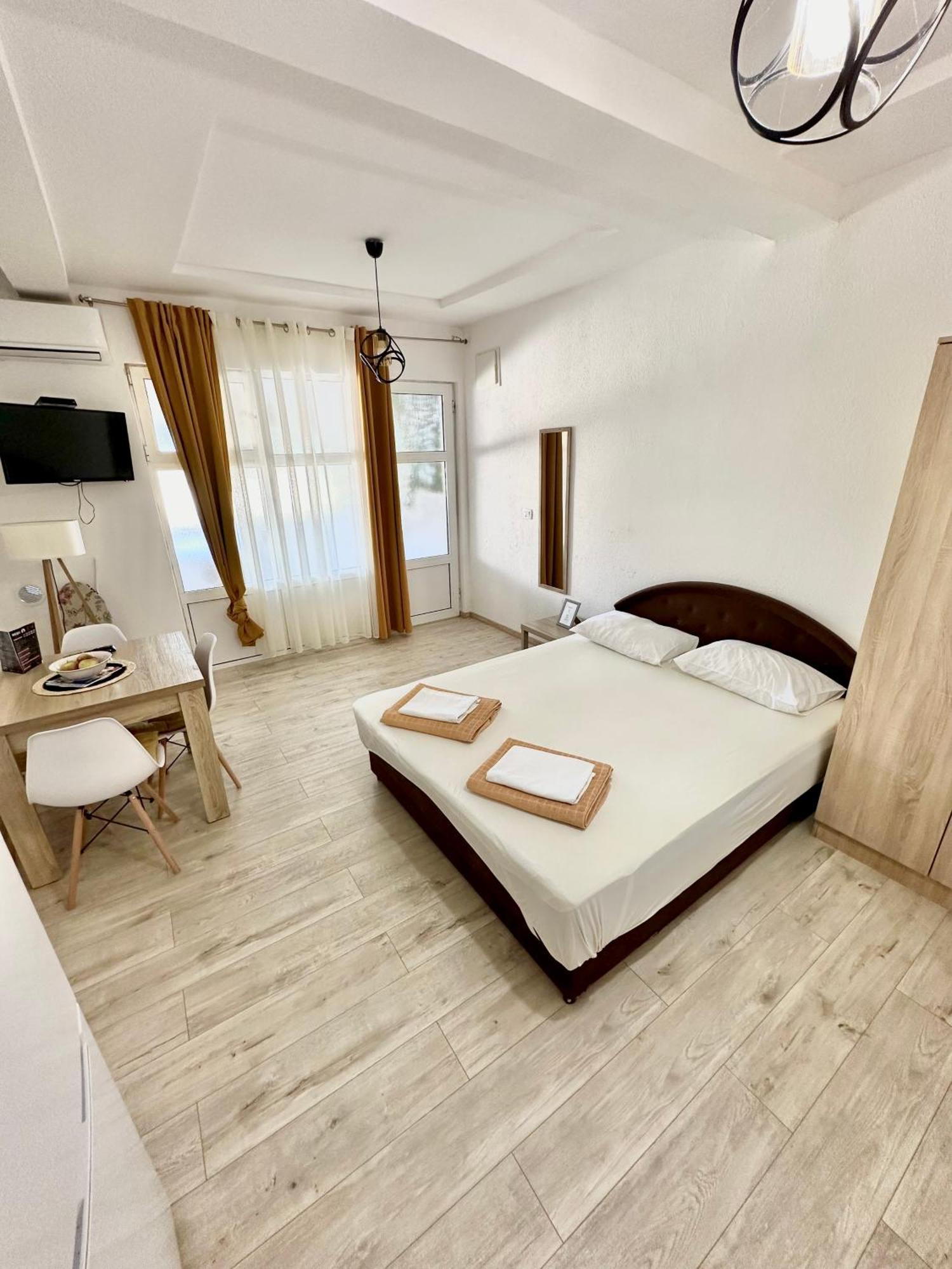 Montenegrina Apartment Budva Ngoại thất bức ảnh